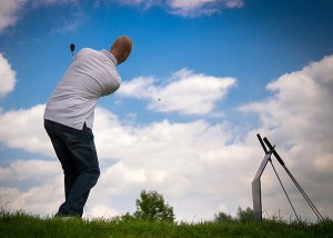 Skitterphoto. (2014). Pixabay. Golf, golfing, golfer, putting, sport, game, grass. Retrieved from http://pixabay.com/en/golf-golfing-golfer-putting-sport-384565/. License: CCO Public Domain/ FAQ